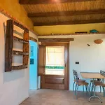 Bilocale Con Vista Mare E Terrazza Panoramica Ammentos 펜션 *